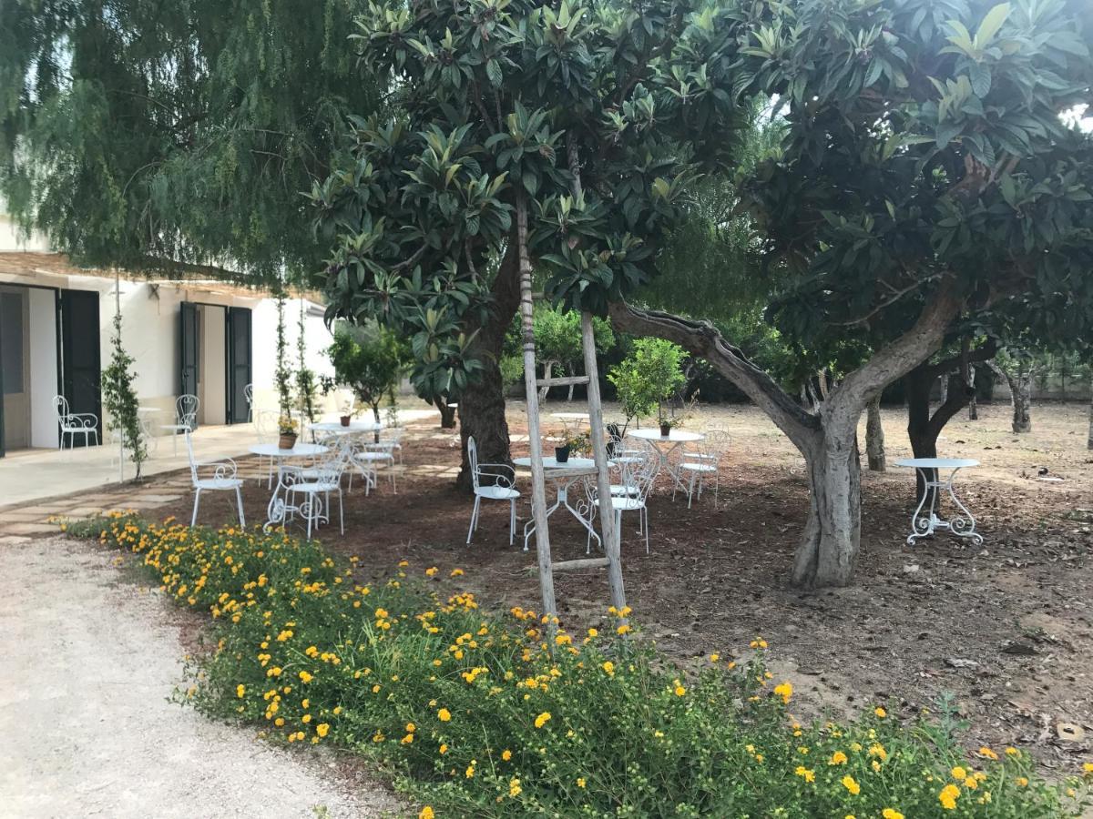 Tenuta Castelle Cutrofiano Buitenkant foto