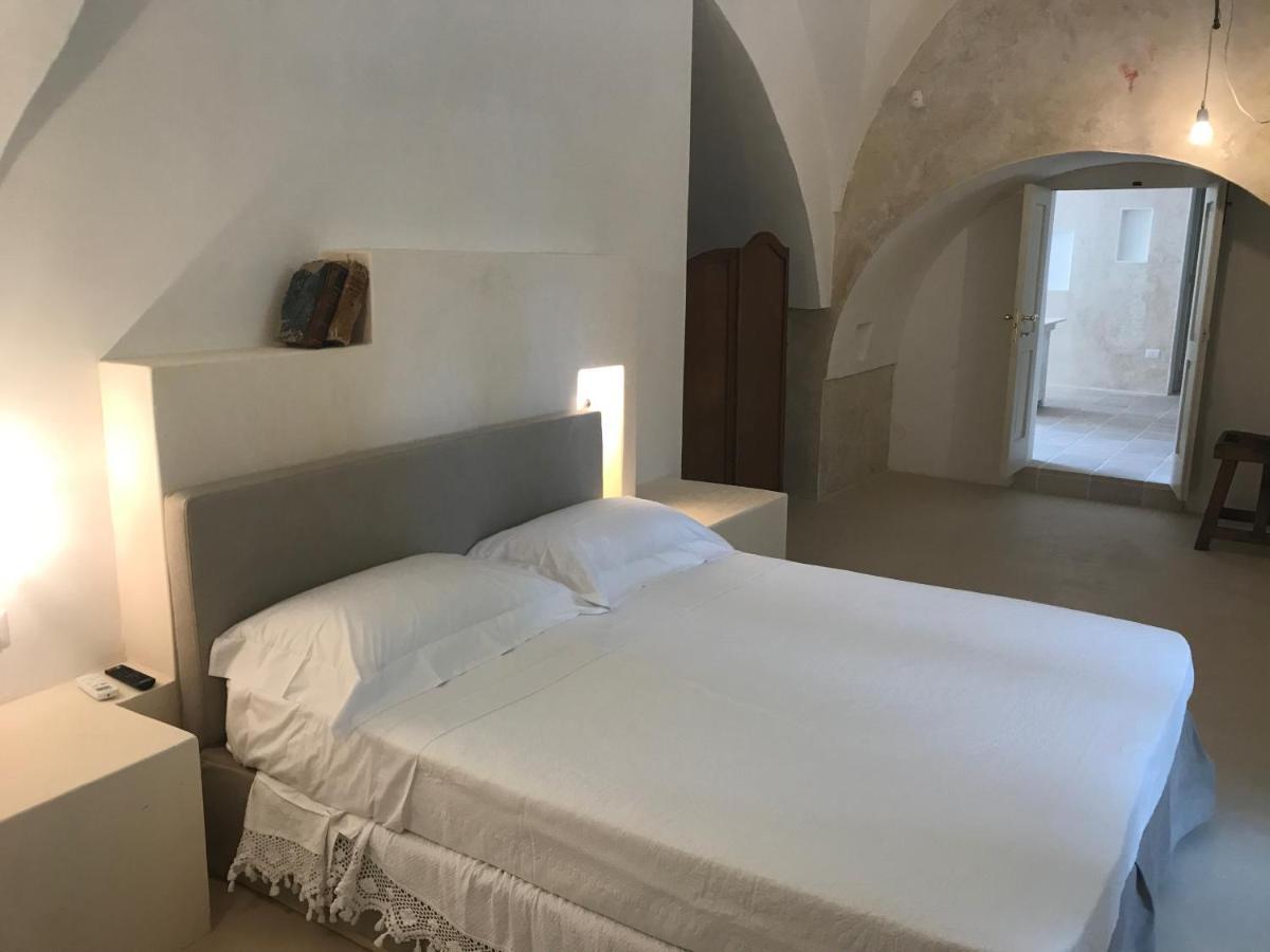 Tenuta Castelle Cutrofiano Buitenkant foto
